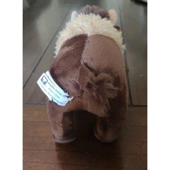 Wildlife Artists Inc. Realistic 8" Brown Bison Buffalo Plush Toy - Picture 4 of 7